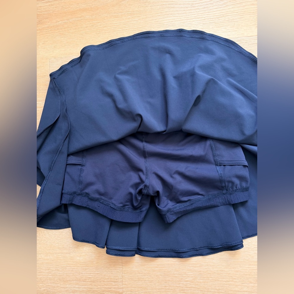 RARE Lululemon Court Rival High Rise Skirt Regular True Navy Size 4 EUC - Picture 6 of 8